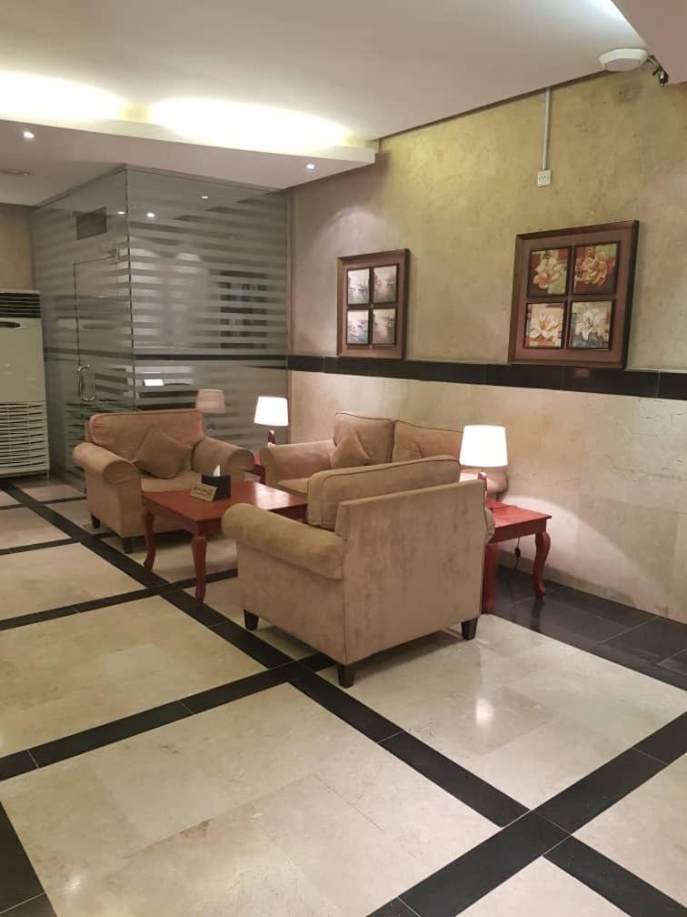 Al Muhaidb Al Nadwa Riad Exterior foto